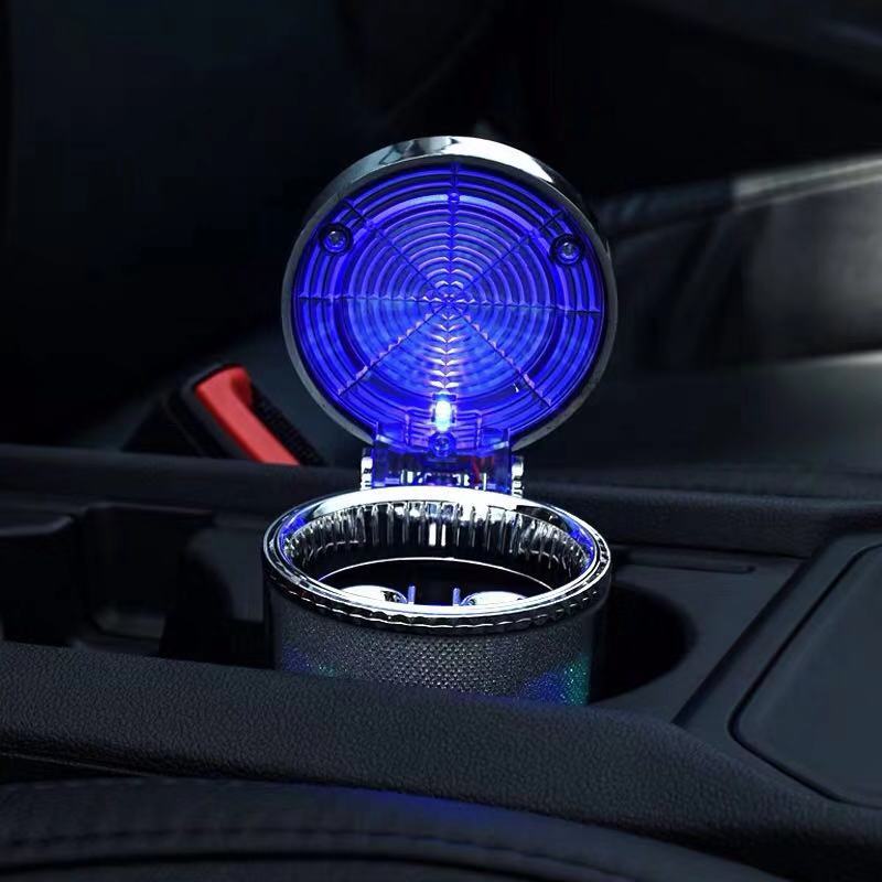 Módní LED popelník do auta AUTO/MOTO 3