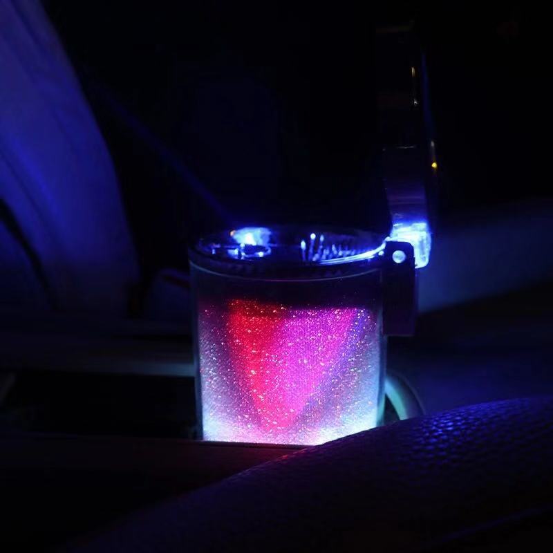 Módní LED popelník do auta AUTO/MOTO 5