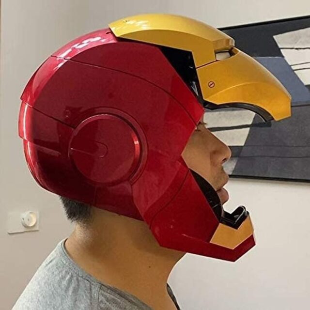 Avengers elektronická helma Marvel legends Iron man HRY 6