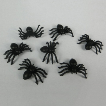 Plastový pavouk 50 ks Halloween